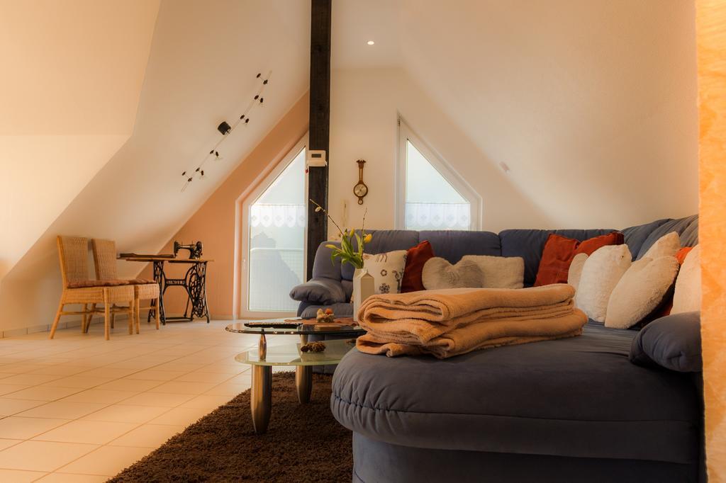 Ferienwohnung Weber-Rolinger Andernach Esterno foto