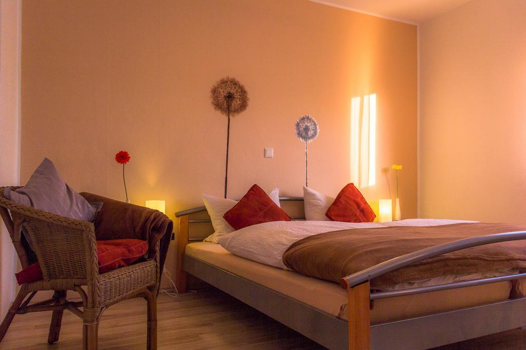 Ferienwohnung Weber-Rolinger Andernach Esterno foto